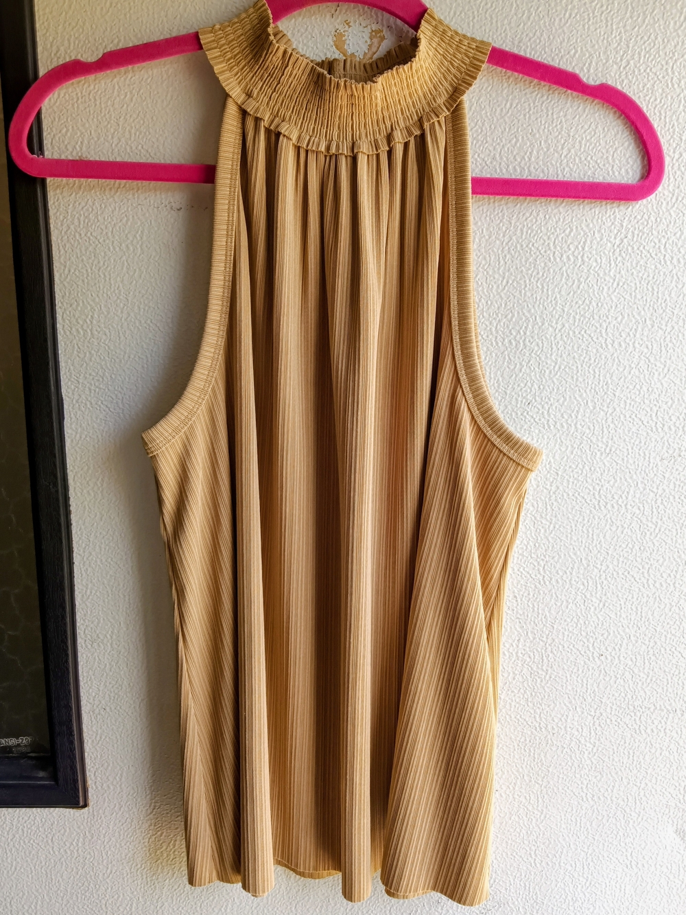 The Limited Tan/Gold Pleated Halter Top Size M